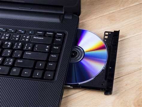 Удаление CD ROM из системы с помощью командной строки