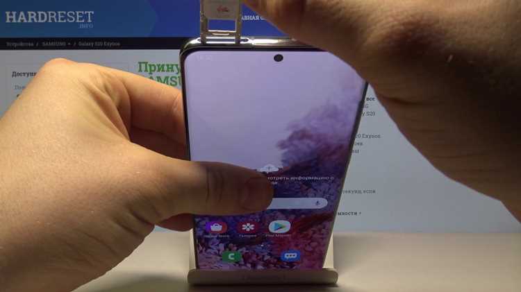 Установка SIM-карты обратно в телефон