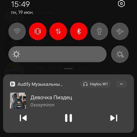 Роль микрофонов в автоматической регулировке громкости