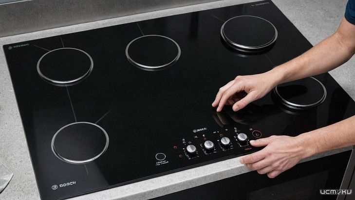 Какие модели варочных панелей Hotpoint Ariston поддерживают функцию блокировки