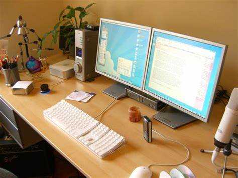 Как сделать два рабочих стола на двух мониторах
